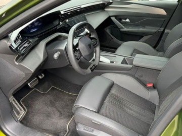 Peugeot 408 II Fastback Plug-In 1.6 Plug-In Hybrid 240KM 2026 GT Exclusive e-DCS7 1.6 Plug-in Hybrid 240KM / hak, zdjęcie 6