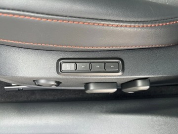 Seat Leon IV Sportstourer 1.5 eTSI (MHEV) 150KM 2024 Seat Leon 1.5 TSI 150 KM FR 7-biegowa automatyczna, zdjęcie 16