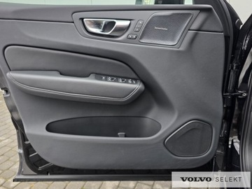 Volvo XC60 II 2025 Volvo XC 60 FV23 Plus Dark B5 250KM AWD ACC Panora, zdjęcie 13