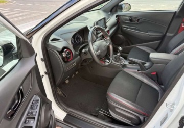 Hyundai Kona I Crossover 1.0 T-GDI 120KM 2018 Hyundai Kona 1.0i NAVI Kamera Full led 63.000 km Benzyna 120KM, zdjęcie 13