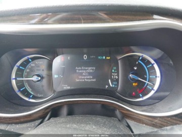 Chrysler Pacifica II 2022 Chrysler Pacifica Hybrid Limited 2022 3.6l 3.6 Hybryda 260KM, zdjęcie 10