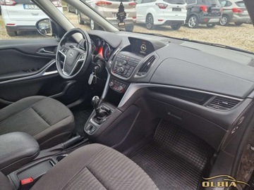Opel Zafira C Tourer 1.4 Turbo ECOTEC 120KM 2012 Opel Zafira 1.4T 120KM 7-OS Navi Super Stan Zarejestrowana 1.4 Benzyna, zdjęcie 15