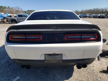 Dodge Challenger III 2020 Dodge Challenger SRT Hellcat 2020 6.2l 6.2 Benzyna 717KM, zdjęcie 2