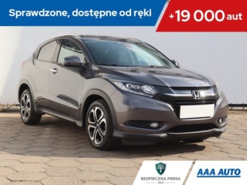 Honda HR-V II SUV 1.5 i-VTEC 130KM 2017 Honda HR-V 1.5 i-VTEC, Automat, Skóra, Navi
