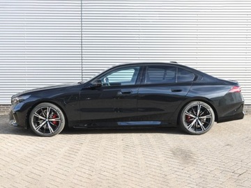 BMW Seria 5 G90-91 2025 BMW Seria 5 530e xDrive Sport Sedan 2.0 (299KM) 2025, zdjęcie 1