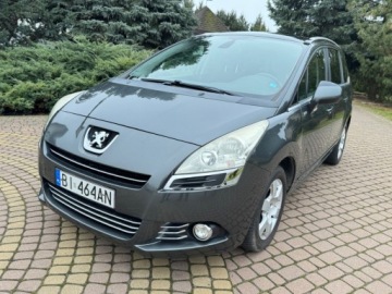 Peugeot 5008 I Minivan 1.6 HDi FAP 115KM 2013 Peugeot 5008 Style 1.6hdi 115KM 7-osob Sprawdz 1.6 Diesel 115KM, zdjęcie 9