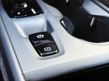 Volvo XC40 Crossover Facelifting 1.5 T2 129KM 2023 Volvo XC 40 T2 Essential | Salon PL | Bezwypadkowy, zdjęcie 18