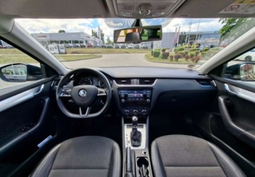 Skoda Octavia III Kombi 1.4 TSI 140KM 2015 Skoda Octavia Zarejestrowany - benzyna - automat - szklany dach 1.4 Benzyna, zdjęcie 24