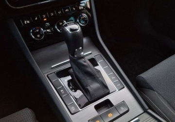 Skoda Superb III Kombi Facelifting 2.0 TDI 190KM 2020 Skoda Superb Skoda Superb 2.0 TDI 190KM, Salon PL, ACC, Kamera, Canton, Pa, zdjęcie 25