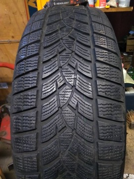 Goodyear UltraGrip Performance Gen-1 235/65 R17 6,2mm