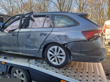 Skoda Octavia IV Kombi 2.0 TDI 150KM 2025 Skoda Octavia 2.0 TDI DSG Selection 150KM 2025r, zdjęcie 3