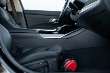 BMW Seria 3 G20-G21 Limuzyna 2.0 318i 156KM 2021 BMW Seria 3 Pierwszy wlasciciel , salon PL 2.0 Benzyna 156KM, zdjęcie 25