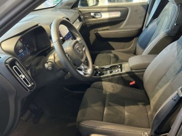 Volvo XC40 2026 VOLVO XC40 B3 Ultra Dark Suv 2.0 (177KM) 2026, zdjęcie 3