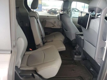 Toyota Sienna III 2023 Toyota Sienna XLE 2023 2.5l 2.5 Hybryda 245KM, zdjęcie 11