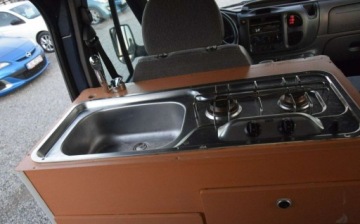 Ford Transit V 2003 Ford Transit 2.0D Kamper 7- Osobowy Klima Podnoszone lozko Sprowadzony, zdjęcie 31