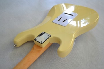 HARLEY BENTON ST-62 MN VW STRATOCASTER