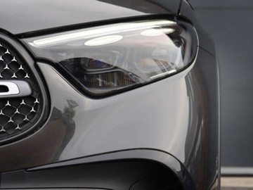 Mercedes GLC C254/X254 Coupe 2.0 200 204KM 2025 MERCEDES-BENZ GLC 200 4-Matic AMG Line 2.0 (204KM) 2025, zdjęcie 2