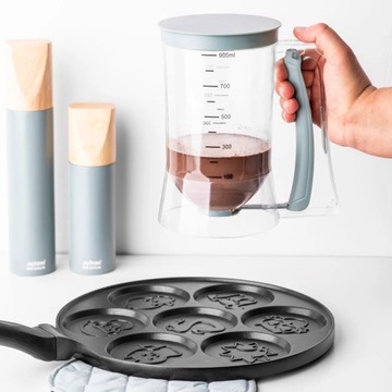 ALTOM DESIGN DOZOWNIK DO CIASTA PANCAKES NALEŚNIKI Z MIARKĄ POJEMNIK 900 ML