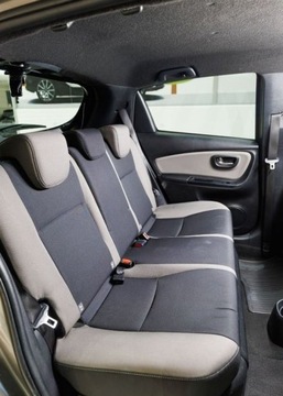 Toyota Yaris III Hatchback 5d Facelifting Hybrid 100KM 2017 Toyota Yaris Hybrid 100 Selection 1.5 Hybryda 100KM, zdjęcie 10