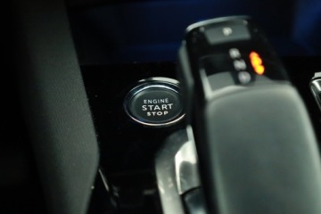 Peugeot 3008 II Crossover Facelifting  1.2 PureTech 130KM 2023 Peugeot 3008 1.2 PureTech, Salon Polska, zdjęcie 15