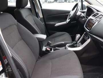 Suzuki SX4 II S-cross Facelifting 1.4 BOOSTERJET 140KM 2017 Suzuki SX4 S-Cross 1.4 BoosterJet, Salon Polska, zdjęcie 8