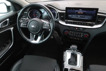 Kia Ceed III Hatchback 1.5 T-GDI 160KM 2021 Kia Ceed 1.5 T-GDI, Salon Polska, Serwis ASO, zdjęcie 6