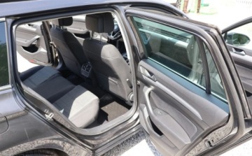 Volkswagen Passat B8 Variant Facelifting 2.0 TDI SCR 150KM 2021 Volkswagen Passat Variant VAT 23 DSG , El.reg. Foteli, Czujniki PT, Tempom, zdjęcie 13