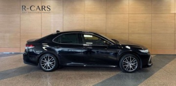 Toyota Camry IX Sedan 2.5 Hybrid Dynamic Force 218KM 2021 Toyota Camry Salon Polska Executive Pakiet VIP R CARS WARSZAWA 2.5 218KM, zdjęcie 1