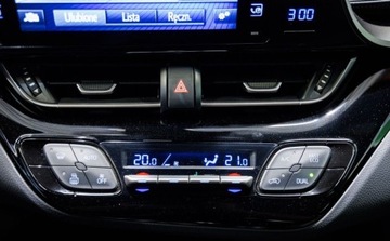 Toyota C-HR I Crossover 1.2L Turbo 116KM 2019 Toyota C-HR 1.2 T Premium 1.2 Benzyna 116KM, zdjęcie 31