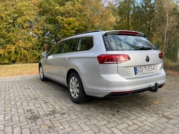 Volkswagen Passat B8 Variant Facelifting 2.0 TDI SCR 150KM 2021 VW PASSAT Variant Busin Lf 2.0D Automat 77000 km, zdjęcie 4