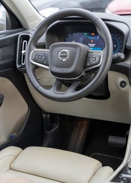Volvo XC40 Crossover Facelifting 2.0 B5 250KM 2022 Volvo XC 40 Volvo XC40 2.0 B5 AWD 250KM Mild Hybrid 2.0 Benzyna 250KM, zdjęcie 10