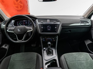 Volkswagen Tiguan II SUV Facelifting 1.5 TSI 150KM 2021 VOLKSWAGEN Tiguan 1.5 TSI Elegance DSG Suv 150KM 2021, zdjęcie 8