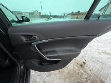 Opel Insignia I Country Tourer 2.0 CDTI Ecotec 163KM 2014 Opel Insignia Country Tourer 2.0 CDTI 163KM Navi, zdjęcie 26