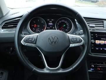 Volkswagen Tiguan II SUV 2.0 TDI 150KM 2020 VW Tiguan 2.0 TDI, Salon Polska, Serwis ASO, DSG, zdjęcie 19
