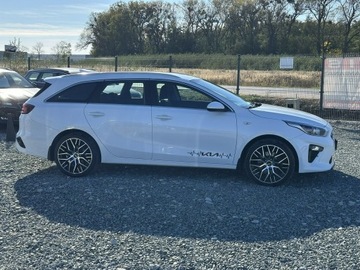 Kia Ceed III Kombi 1.6 CRDi 136KM 2021 Kia Cee&#039;d 1.6 CRDi mHEV M 136KM 2021 Salon PL, zdjęcie 4