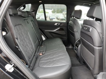 BMW X5 G05 2024 BMW X5 xDrive50E 2024 3.0l 3.0 Hybryda 483KM, zdjęcie 11
