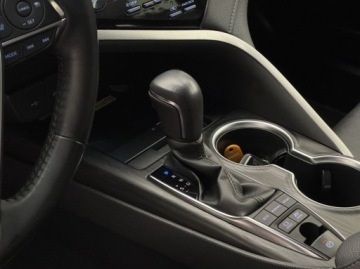 Toyota Camry IX Sedan 2.5 Hybrid Dynamic Force 218KM 2022 Toyota Camry Executive Nawigacja ACC LED Kamera cofania CarPlayAndroid, zdjęcie 7