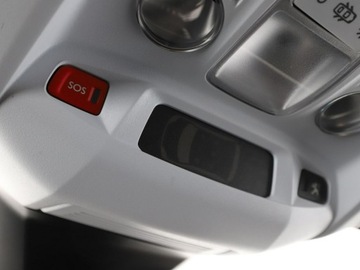 Peugeot 3008 II Crossover 1.2 PureTech 130KM 2016 Peugeot 3008 Navi Kamera cofania Klimatyzacja, zdjęcie 35