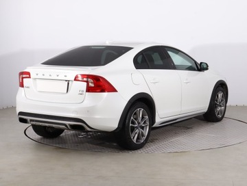 Volvo S60 II Cross Country 2.0 T5 245KM 2016 Volvo S60 T5, Salon Polska, Serwis ASO, 4X4, zdjęcie 4