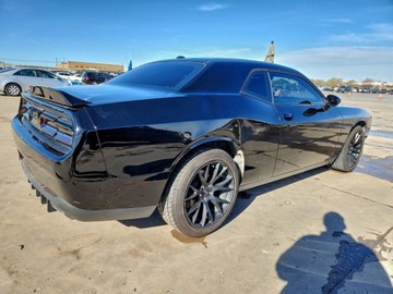 Dodge Challenger III 2019 Dodge Challenger Sxt 2019 3.6 Benzyna 305KM, zdjęcie 3