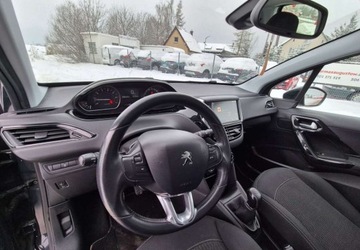 Peugeot 208 I Hatchback 5d Facelifting 1.2 PureTech 82KM 2017 Peugeot 208 Winter Edition 1.2 82KM // Nowy rozrząd !!!, zdjęcie 24
