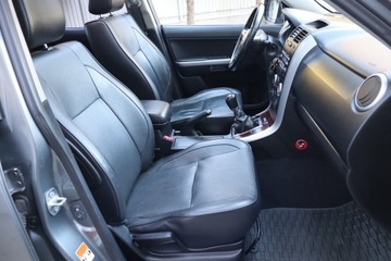 Suzuki Grand Vitara II SUV 1.9 DDiS 129KM 2006 Suzuki Grand Vitara 1.9 DDiS, Salon Polska, 4X4, zdjęcie 8