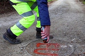 Геодезическая краска SOPPEC TRACK MARKER 12 шт, красная