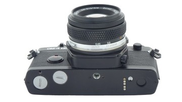 OLYMPUS OM-4 Ti BLACK с OLYMPUS OM S. ZUIKO 50/1,8