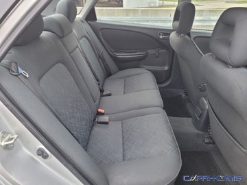 Toyota Avensis I Sedan 1.8 129KM 2001 Toyota Avensis 1.8i Bardzo ladna Bezwypadkowa 1.8 Benzyna 129KM, zdjęcie 13