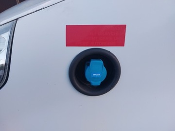 Renault Master IV Furgon FWD 2.3 dCi 150KM 2015 Renault Master 150KM AMBULANS KAMPER, zdjęcie 3