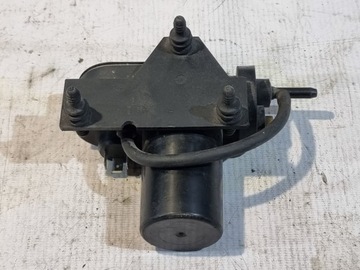 НАСОС КРУИЗ-КОНТРОЛЯ OE 811907325 VW PASSAT B5