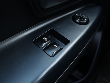 Kia Rio III Hatchback 3d Facelifting 1.4 DOHC CVVT 109KM 2016 Kia Rio 1.4 CVVT, Salon Polska, Klima, zdjęcie 12