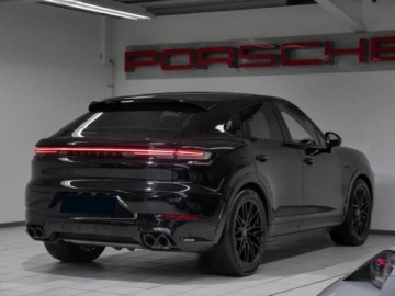 Porsche Cayenne III SUV Plug-In Facelifting 3.0 470KM 2026 Cayenne Coupe E-Hybrid Black Edition 3.0 (470 KM) 2026, zdjęcie 3