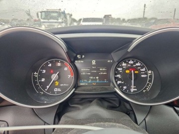 Alfa Romeo Giulia II Sedan Facelifting 2.0 Turbo 280KM 2023 Alfa Romeo Giulia 2023r., TI, 2.0L, od ubezpieczalni 2.0 Benzyna 280KM, zdjęcie 9